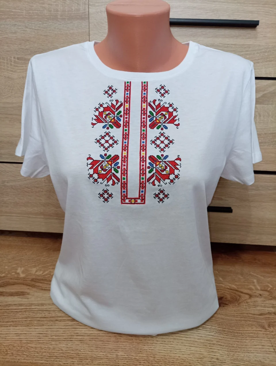 Дамска тениска JT10